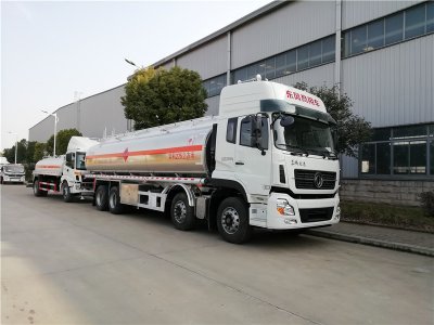 東風天龍前四後八23.5方運油車，20.3噸油罐車